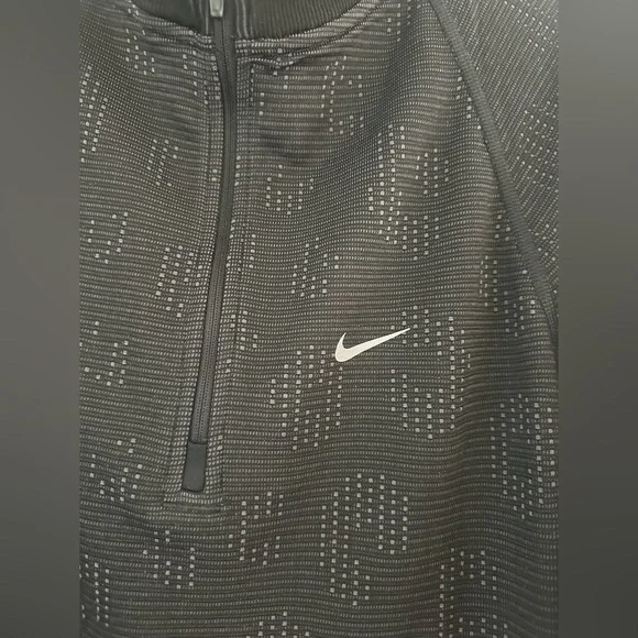 Nike Pinnacle Running Division Men’s Water Repellent 1/2 Zip NWT - Picture 6 of 9